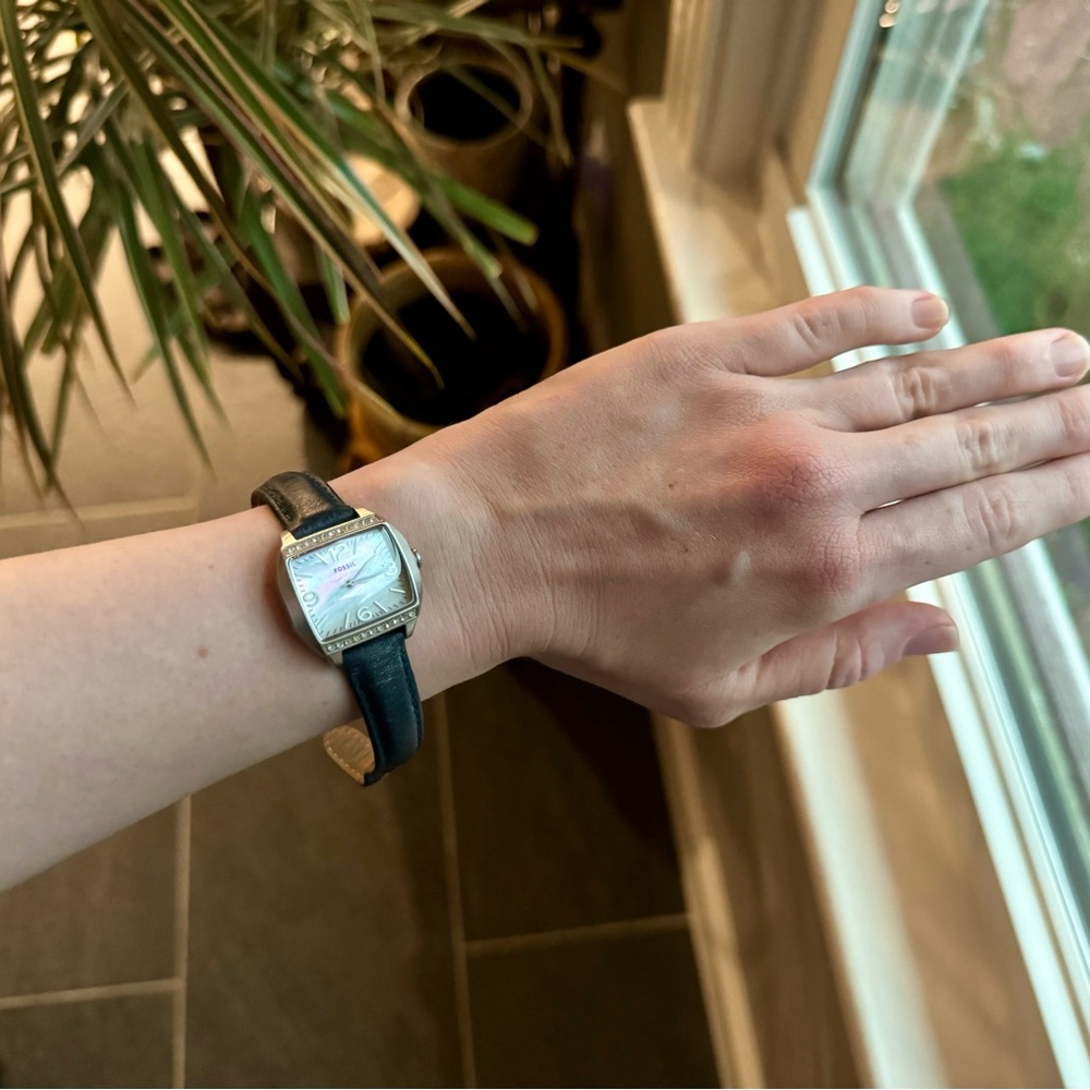 Fossil Watch - Picture 8 of 8